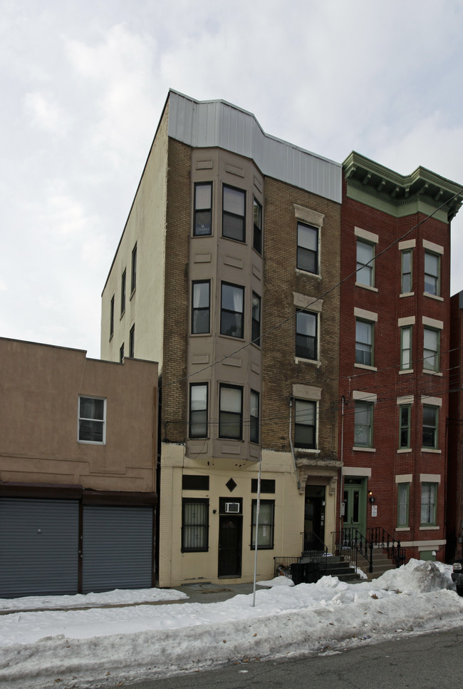 53 Bright St in Jersey City, NJ - Building Photo - Building Photo