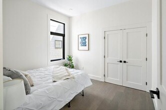 103 Washington St in Somerville, MA - Foto de edificio - Building Photo