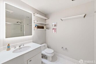 403 Main St in San Francisco, CA - Building Photo - Building Photo
