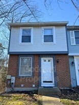 7946 Sutherland Ct in Pasadena, MD - Building Photo