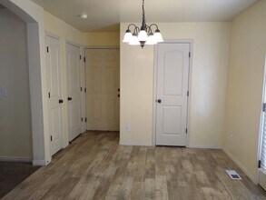 3528 Newland Loop in Lehi, UT - Building Photo - Building Photo