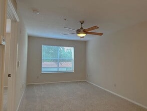 827 Camargo Way, Unit 210 in Altamonte Springs, FL - Building Photo - Building Photo