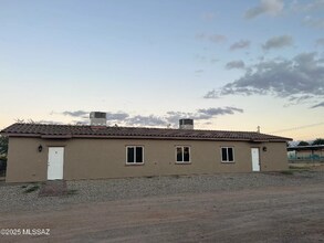 1867 W Ajo Wy in Tucson, AZ - Building Photo - Building Photo