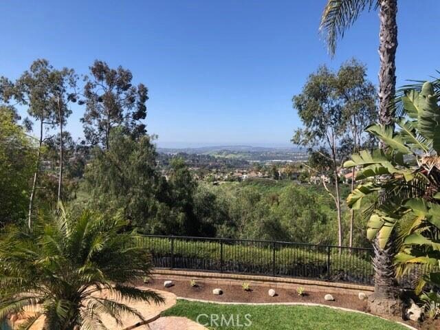 27452 Avanti Dr in Mission Viejo, CA - Building Photo - Building Photo