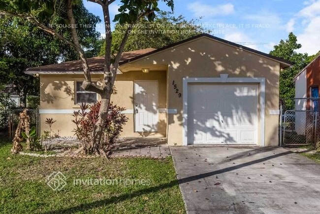 property at 1529 NW 1st Ave