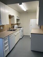 540 S Mountain View Dr in Palm Springs, CA - Building Photo - Building Photo