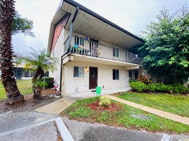 825 Orchid Springs Dr