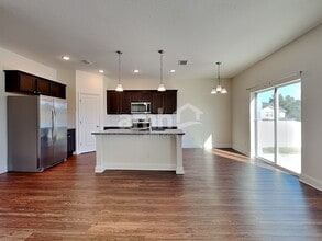 1321 Mount Logan Dr in Apopka, FL - Building Photo - Building Photo