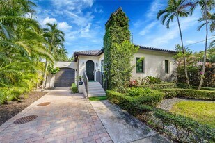 1009 Genoa St in Coral Gables, FL - Building Photo