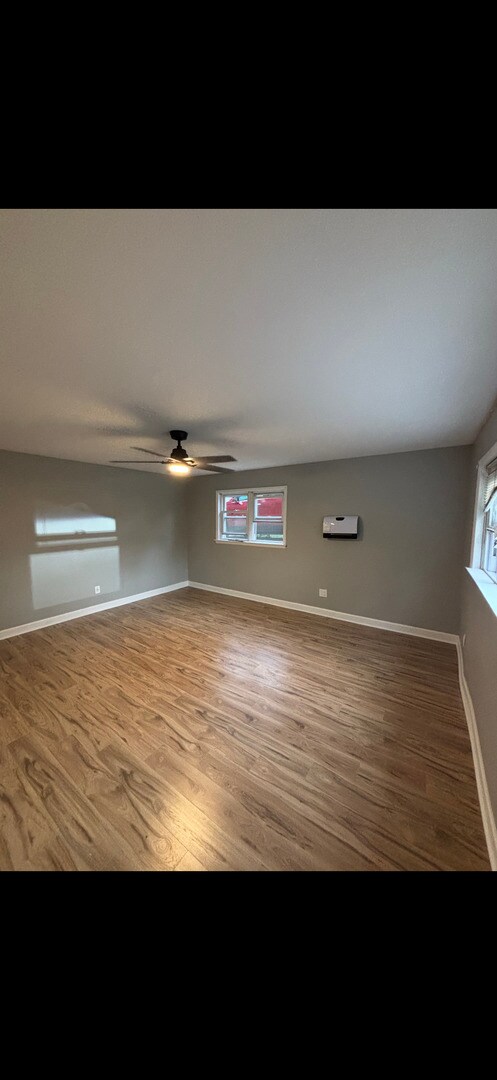 238 Trask St in Aurora, IL - Building Photo - Building Photo