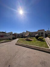 1118 Valencia St in Los Angeles, CA - Building Photo - Building Photo