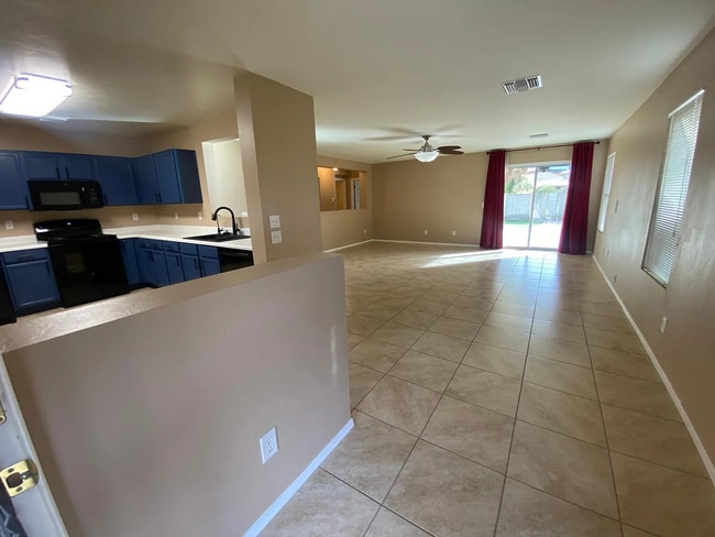 9324 N Red Diamond Ave in Tucson, AZ - Building Photo - Building Photo