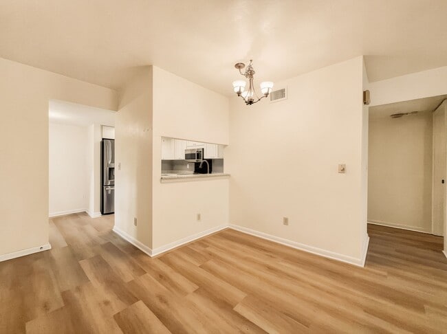 property at 1701 Courtyard Way