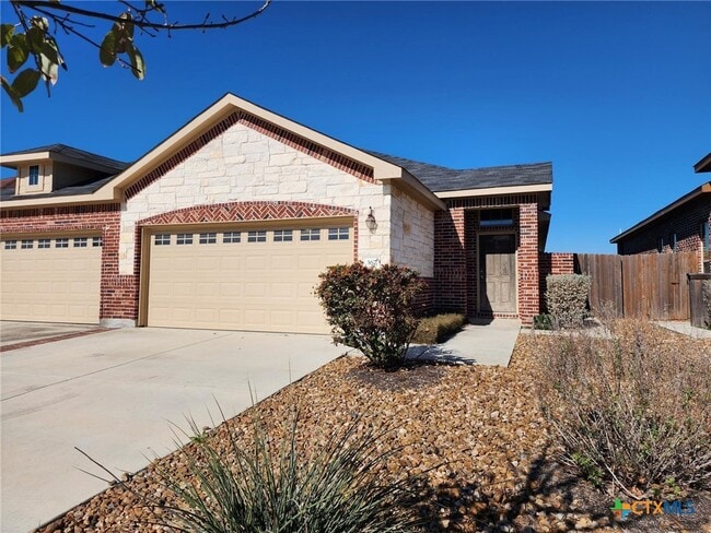 property at 367 Creekside Curve
