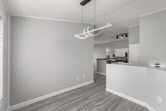 1350 S Greenfield Rd in Mesa, AZ - Building Photo - Building Photo