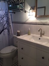 1564 Greentree Rd in Pittsburgh, PA - Building Photo - Building Photo