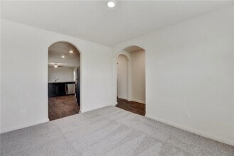 18520 Quiet Range Dr in Elgin, TX - Building Photo - Building Photo