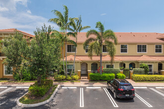 Monterey Bay Condos in Boynton Beach, FL - Building Photo - Building Photo