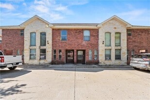 10 S 48th Ln in McAllen, TX - Building Photo