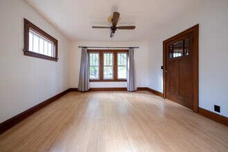 4958 N Morgan Ave in Minneapolis, MN - Building Photo - Building Photo
