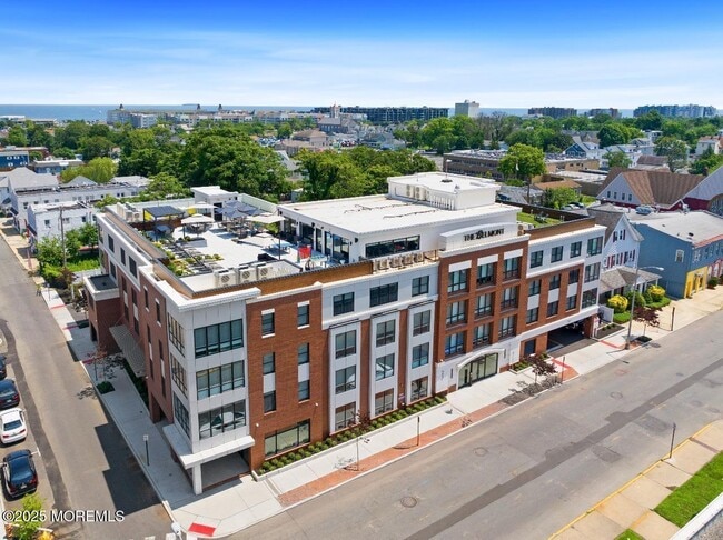 property at 27 3rd Ave