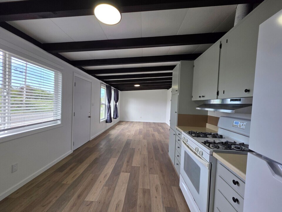 1041 Forson Rd in Mckinleyville, CA - Building Photo