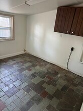 321 Washington St in Bristol, PA - Building Photo - Building Photo