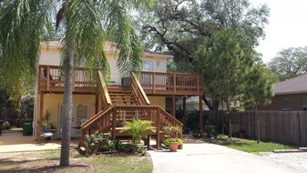 667 5th St S in Safety Harbor, FL - Building Photo