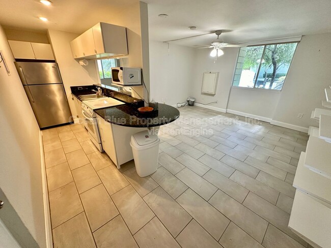 1301 S Howard Ave in Tampa, FL - Building Photo - Building Photo