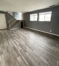 8326 S Carmen Ct in Sandy, UT - Building Photo - Building Photo