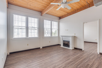 Emerson Shoe Lofts in Rockland, MA - Building Photo - Interior Photo