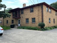 321 Palomino Ln, Unit 2S in Madison, WI - Foto de edificio - Building Photo