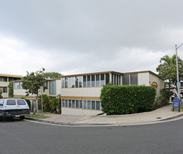 Diamond Head Hale in Honolulu, HI - Foto de edificio - Building Photo