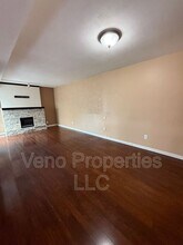 2 Haystack Rd E in Clifton Park, NY - Building Photo - Building Photo