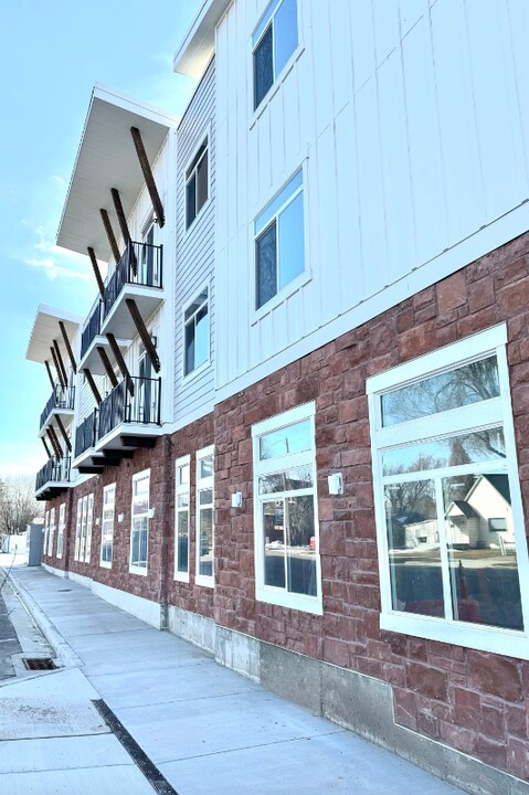 98 E Center St in Heber City, UT - Building Photo