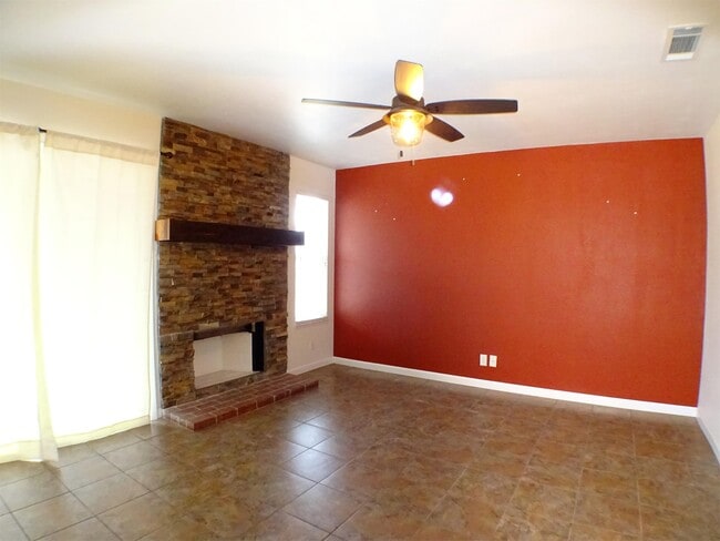 3 Wrangler Ct in Chico, CA - Building Photo - Building Photo