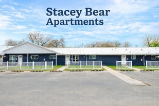 13573 U.S. Hwy 87 W, Unit 116 in La Vernia, TX - Building Photo