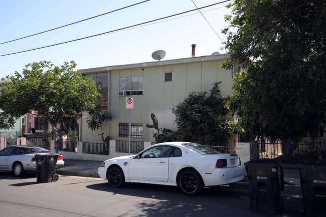 1652 W 12th St in Los Angeles, CA - Building Photo - Building Photo