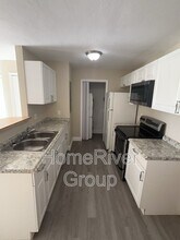 1125 Gerald Ave in Lehigh Acres, FL - Building Photo - Building Photo