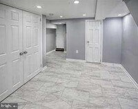 2822 E Chase St photo'