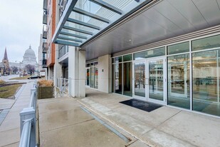 309 W Washington Ave in Madison, WI - Building Photo