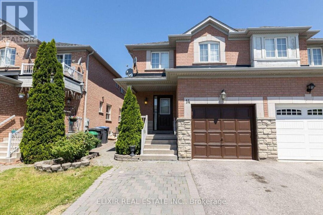 14 Passfield Trail in Brampton, ON - Building Photo