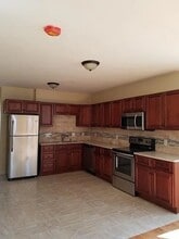 121 Winfield St in Worcester, MA - Building Photo - Building Photo