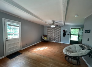 1105 Allenwood Rd in Ashland City, TN - Building Photo - Building Photo
