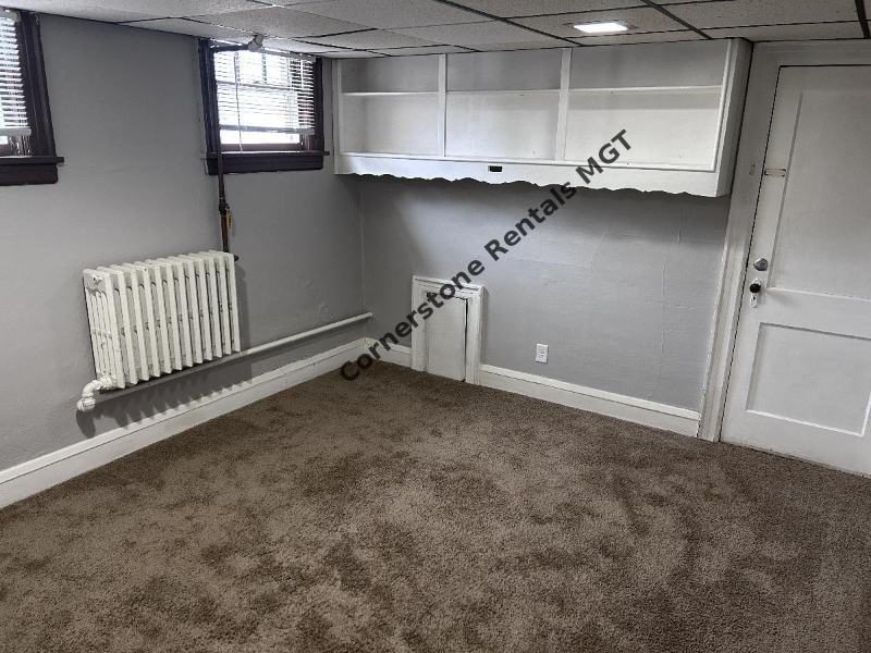 264 College St SE in Valley City, ND - Building Photo