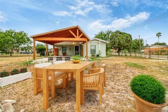 20 Lopez St in Mission, TX - Building Photo - Building Photo