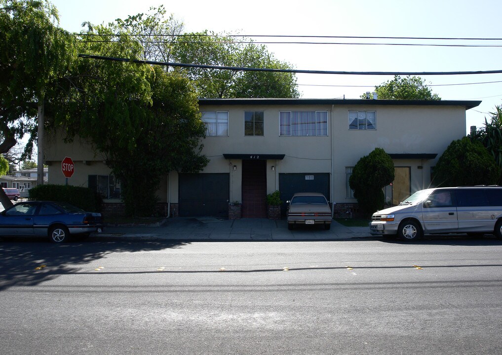 412 Pine St in Redwood City, CA - Building Photo