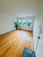 8569 Rugby Dr, Unit 1 in West Hollywood, CA - Foto de edificio - Building Photo