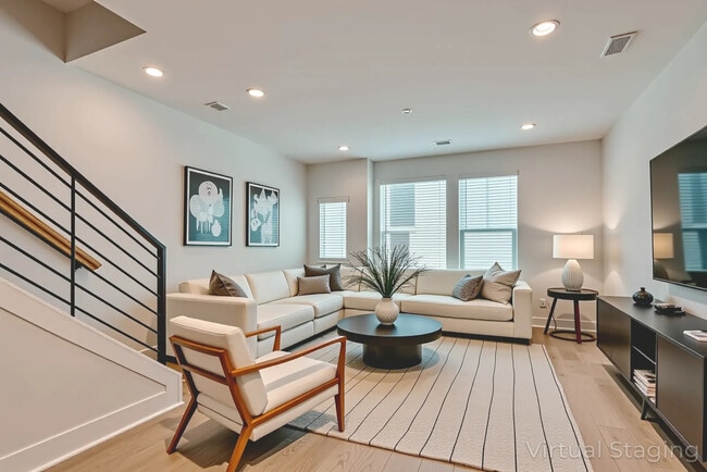 5041 York Park Ln in Charlotte, NC - Foto de edificio - Building Photo