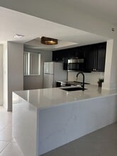 25275 Rampart Blvd in Punta Gorda, FL - Foto de edificio - Building Photo